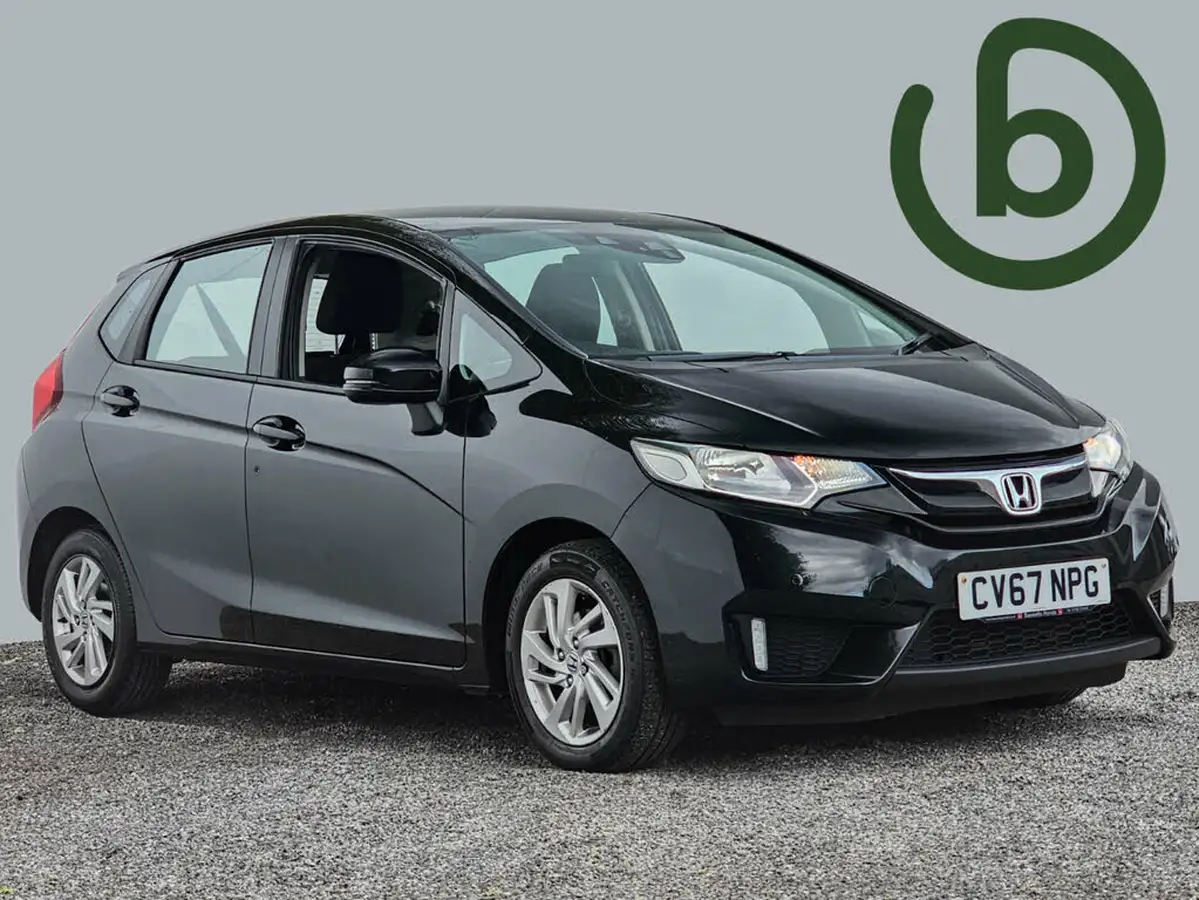 2017-honda-jazz-13-i-vtec-se-cvt-big-0