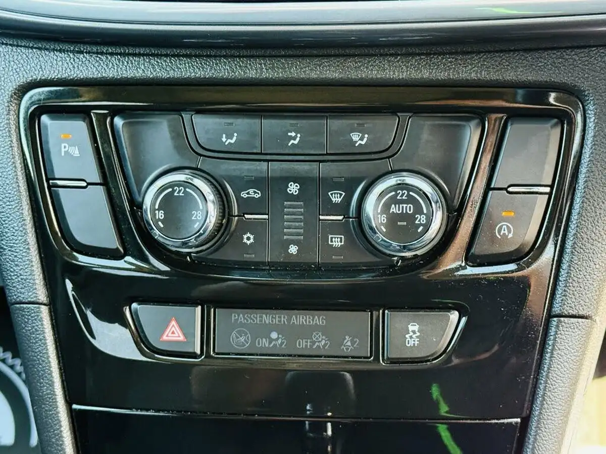 2018-vauxhall-mokka-x-14i-16v-turbo-design-nav-ssecotec-big-13