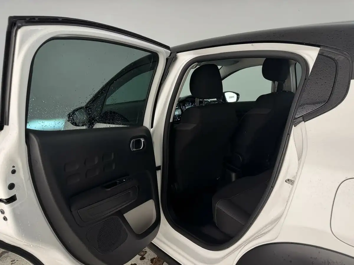 2023-citroen-c3-12-puretech-plus-110ps-eat6-big-13