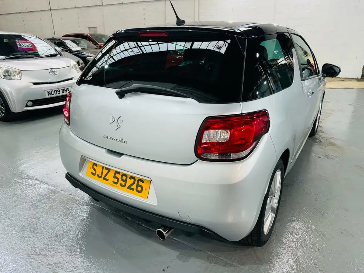 2011-citroen-ds3-16-dstyle-auto-big-3