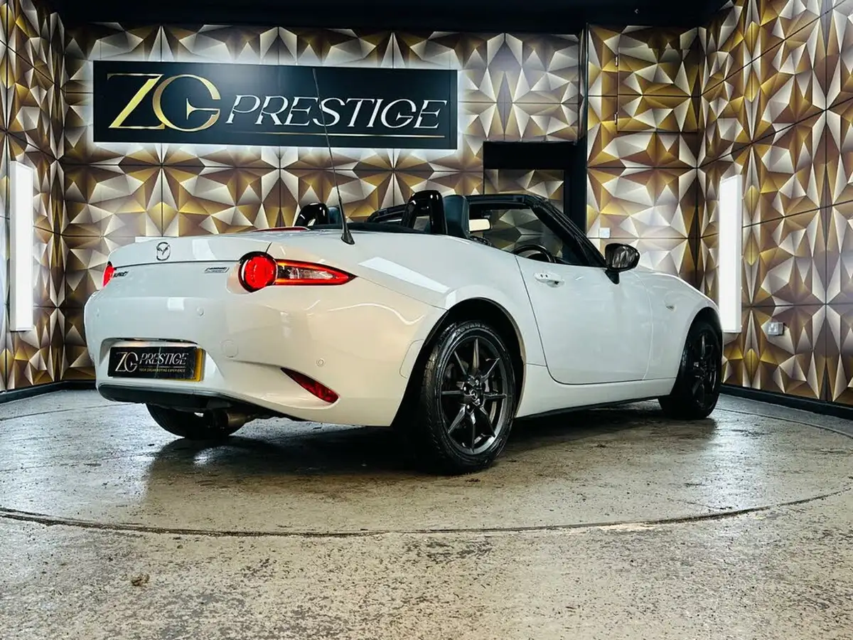 2017-mazda-mx-5-15-sport-convertible-big-28