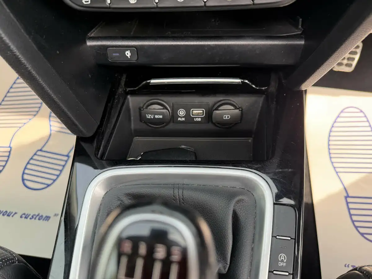 2018-kia-ceed-14-t-gdi-first-edition-hatchback-big-45
