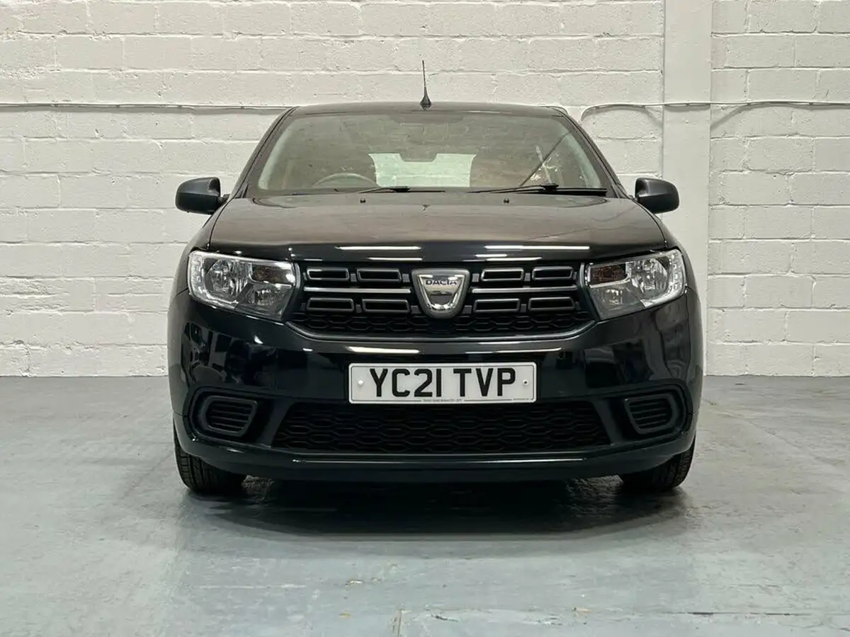 2020-dacia-sandero-10-sce-essential-big-41