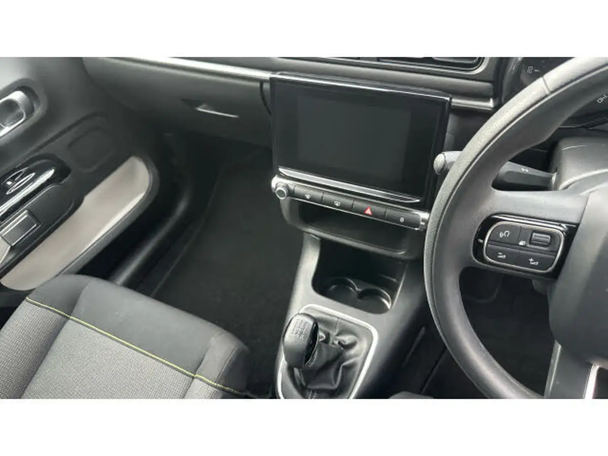 2023-citroen-c3-12-puretech-c-series-edition-83ps-ss-big-13