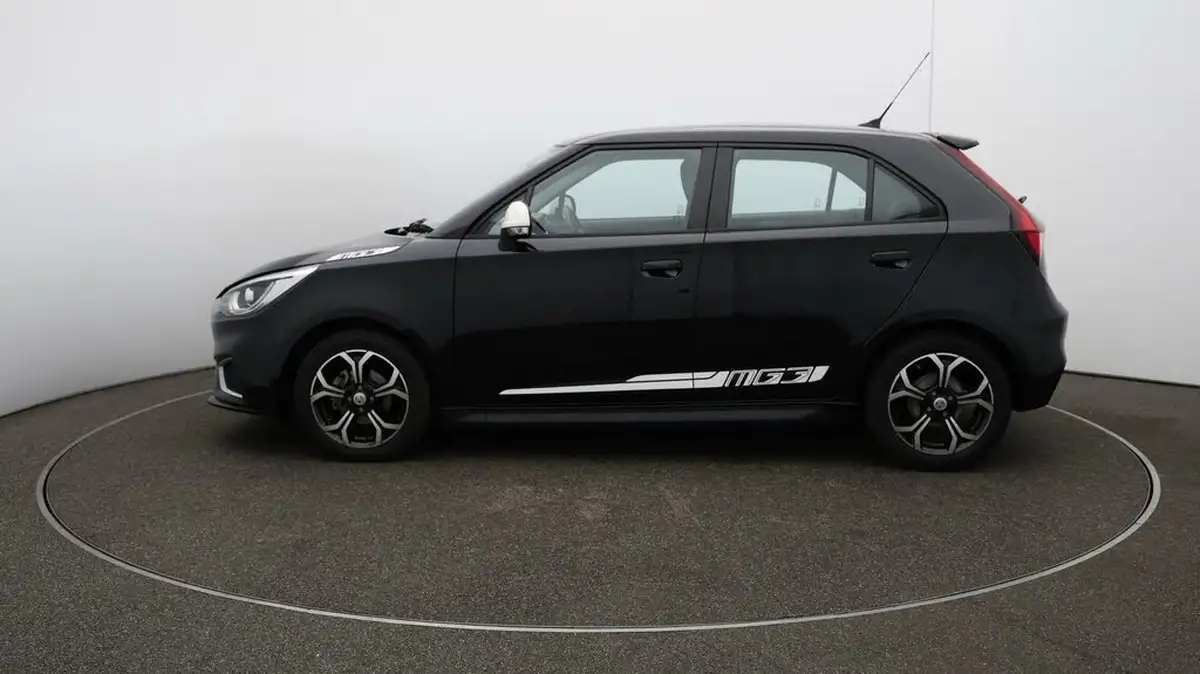 2021-mg-mg3-15-vti-tech-exclusive-nav-big-55