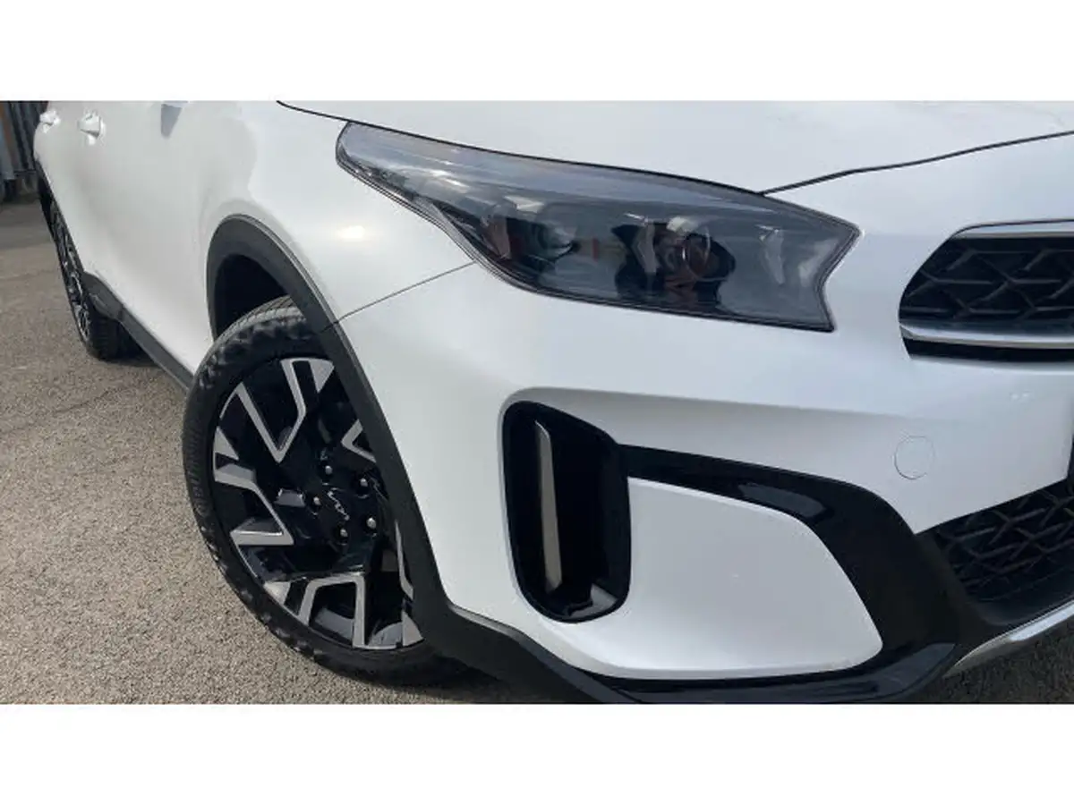 2022-kia-xceed-15-t-gdi-3-big-24