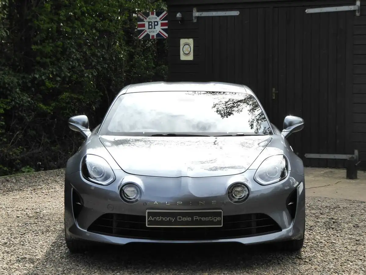 2022-alpine-a110-18-t-gt-big-3