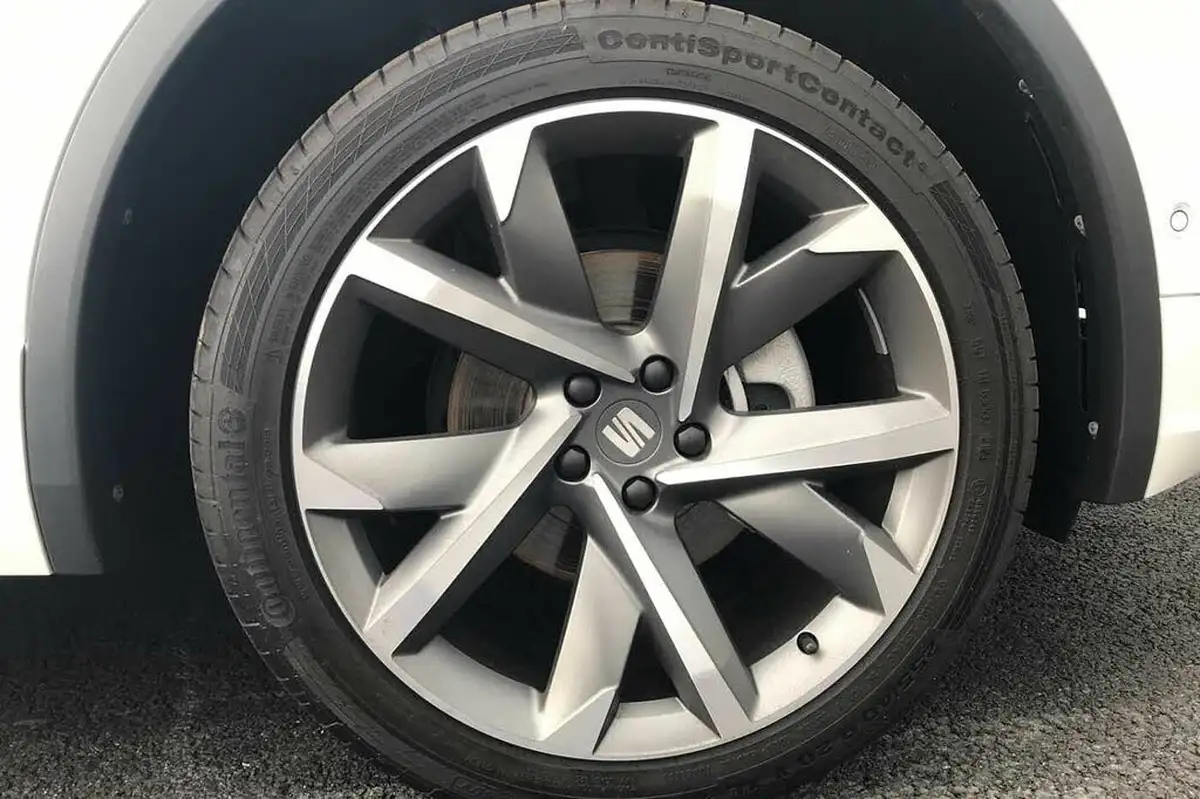 2023-seat-tarraco-15-ecotsi-fr-sport-dsg-big-4