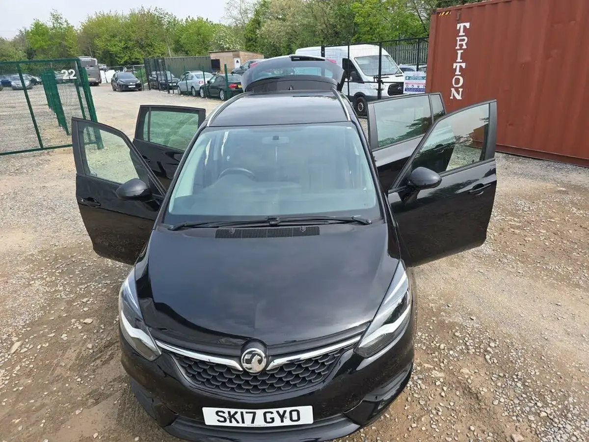 2017-vauxhall-zafira-tourer-14i-16v-turbo-sri-nav-leather-pk-auto-big-7