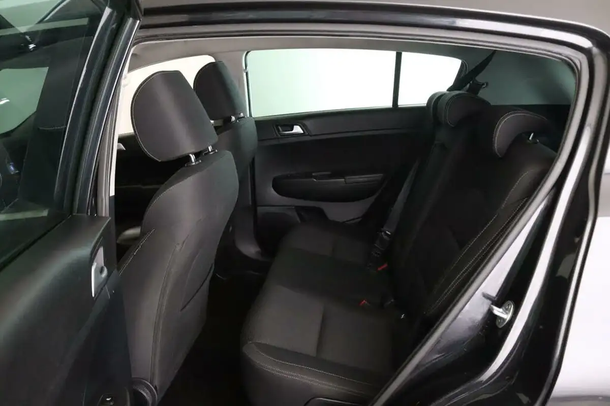 2019-kia-sportage-16-gdi-2-big-6