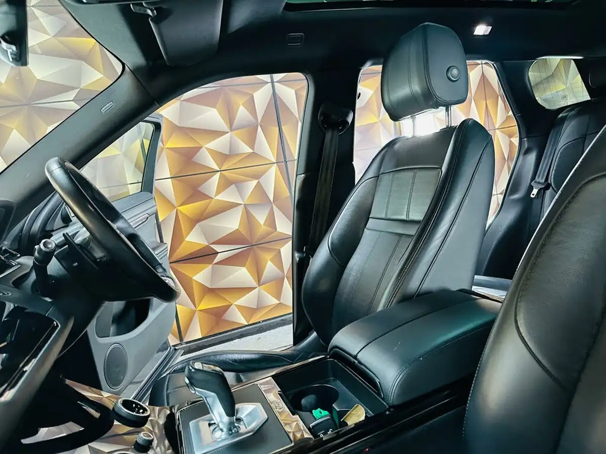 2019-land-rover-range-rover-evoque-20-d180-r-dynamic-hse-big-59