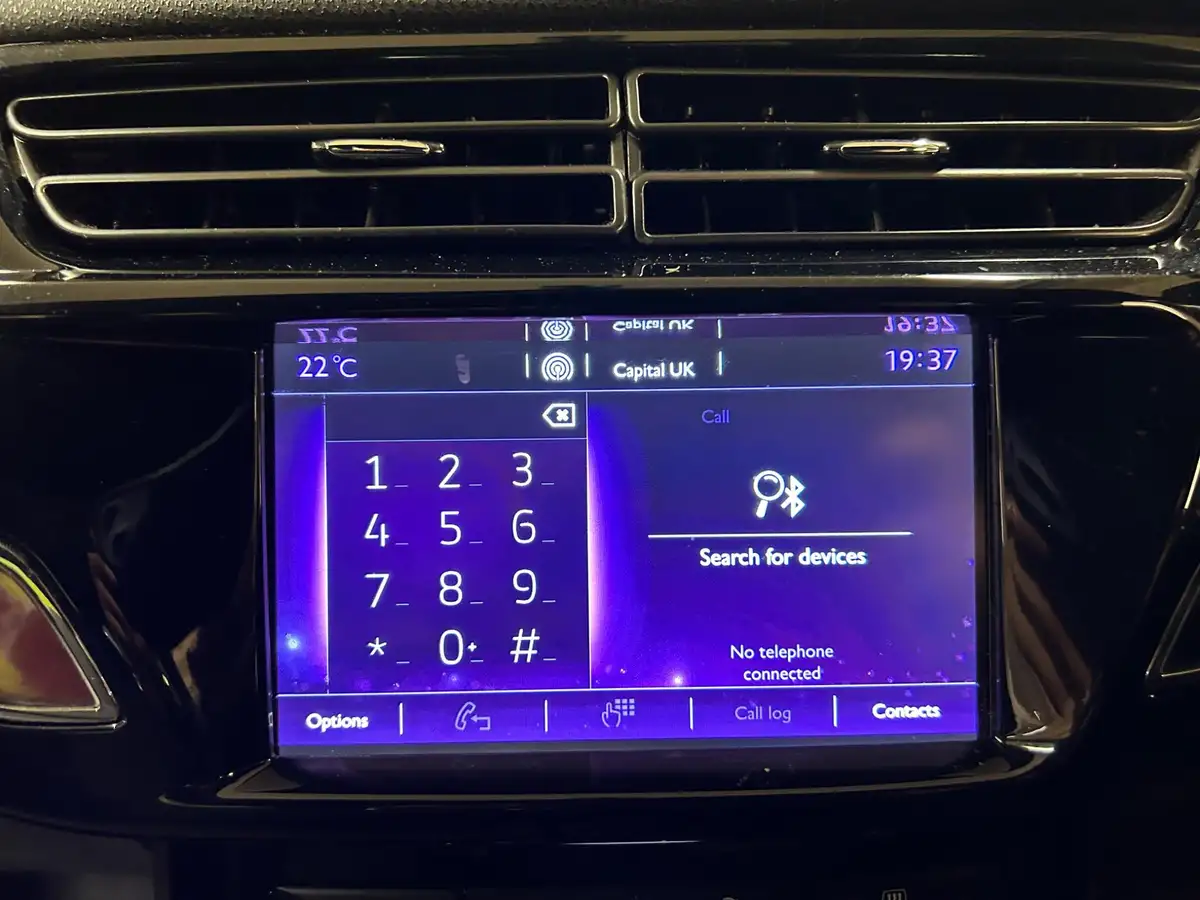 2015-ds-ds-3-16bluehdi-dstyle-nav-big-25
