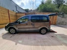 2018-peugeot-partner-small-15