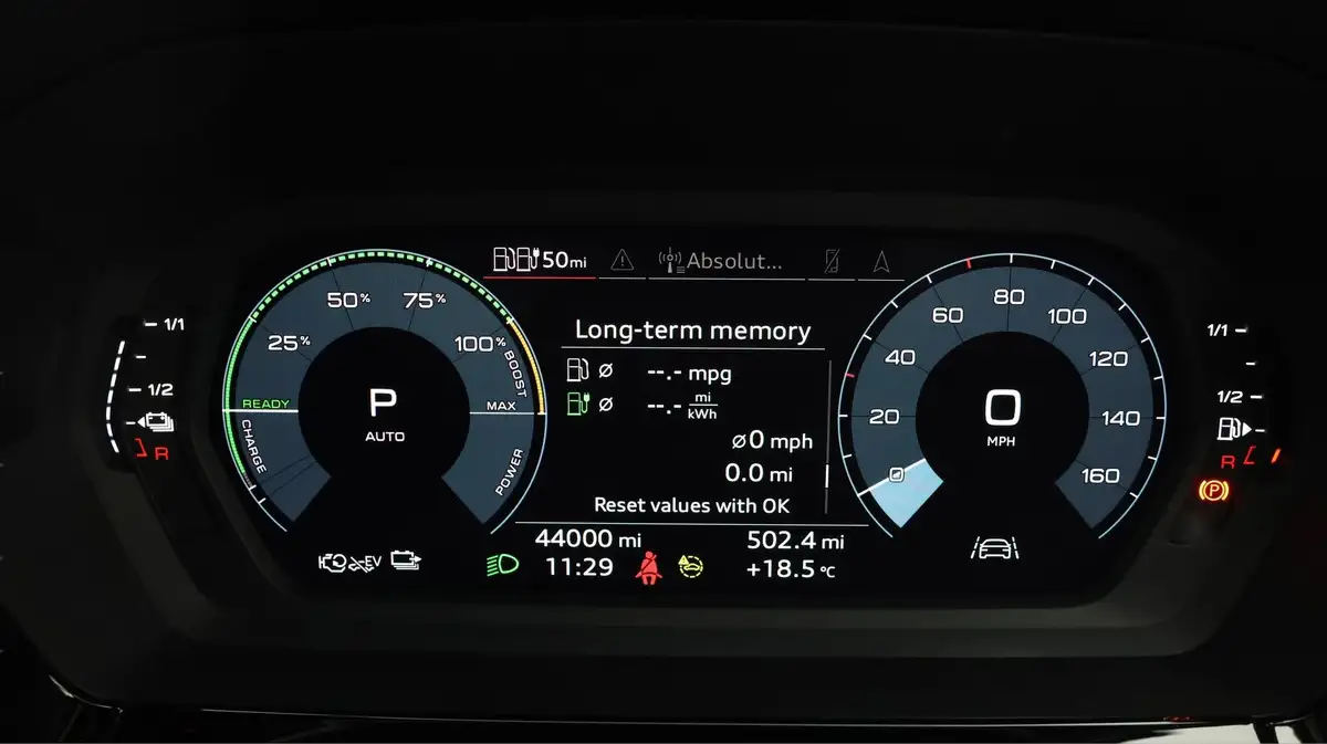 2021-audi-a3-14-40-tfsi-e-s-line-big-9