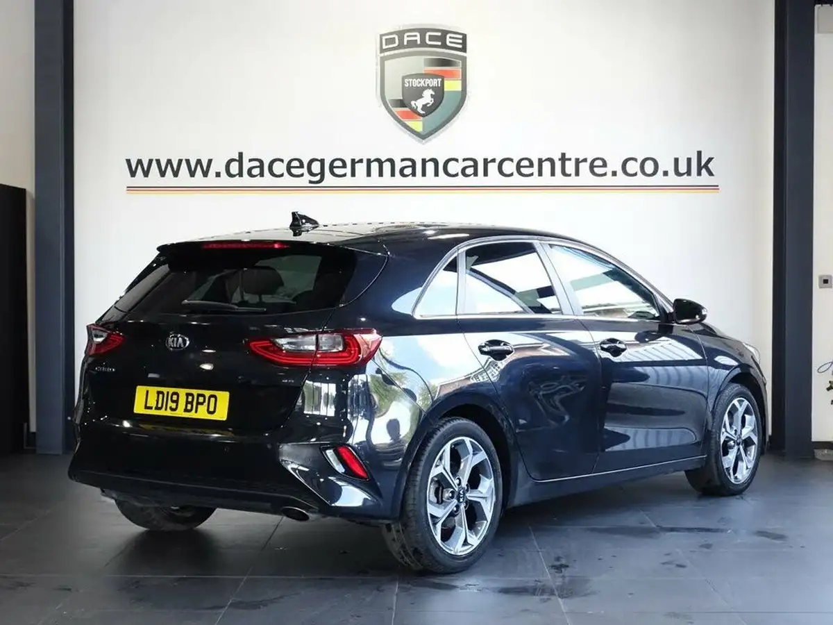 2019-kia-ceed-16crdi-3-sportswagon-dct-big-7