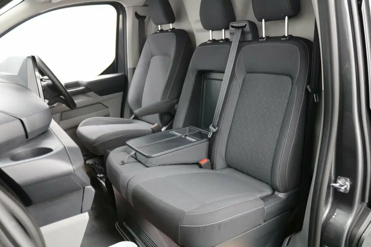 2023-ford-transit-custom-20tdci-320-l2h1-limited-136pseu6e-panel-van-1996cc-auto-big-20