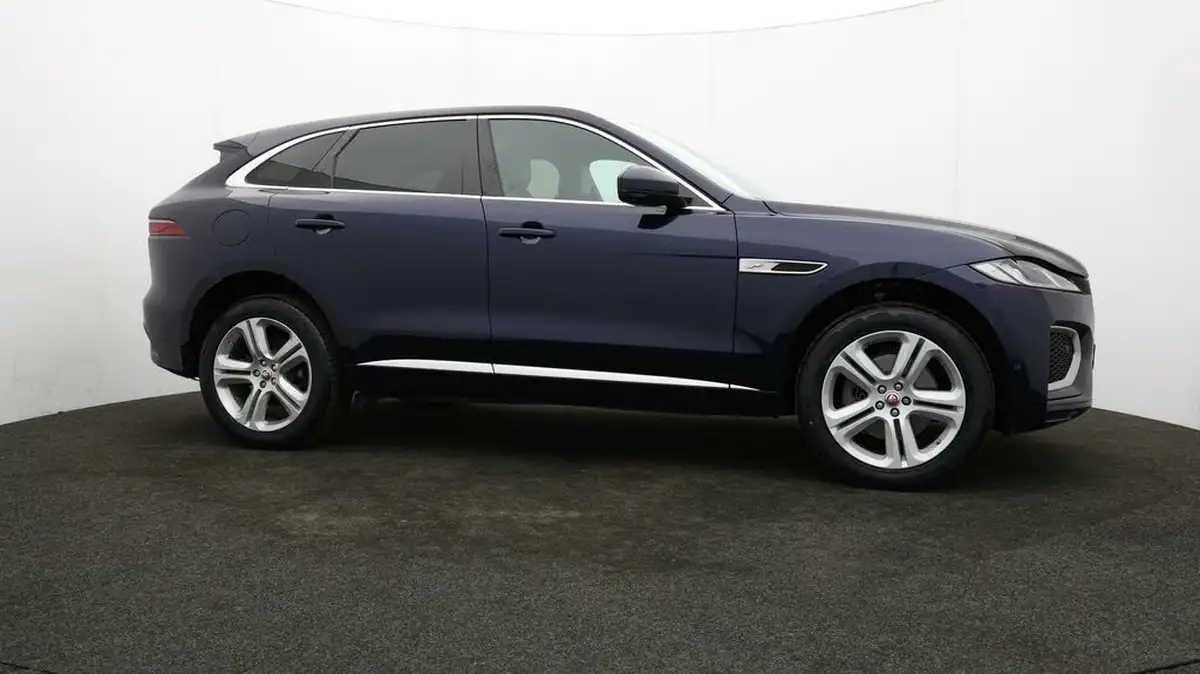 2021-jaguar-f-pace-20-d200-r-dynamic-s-mhev-big-33