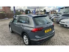 2022-volkswagen-tiguan-15-tsi-life-150ps-small-22