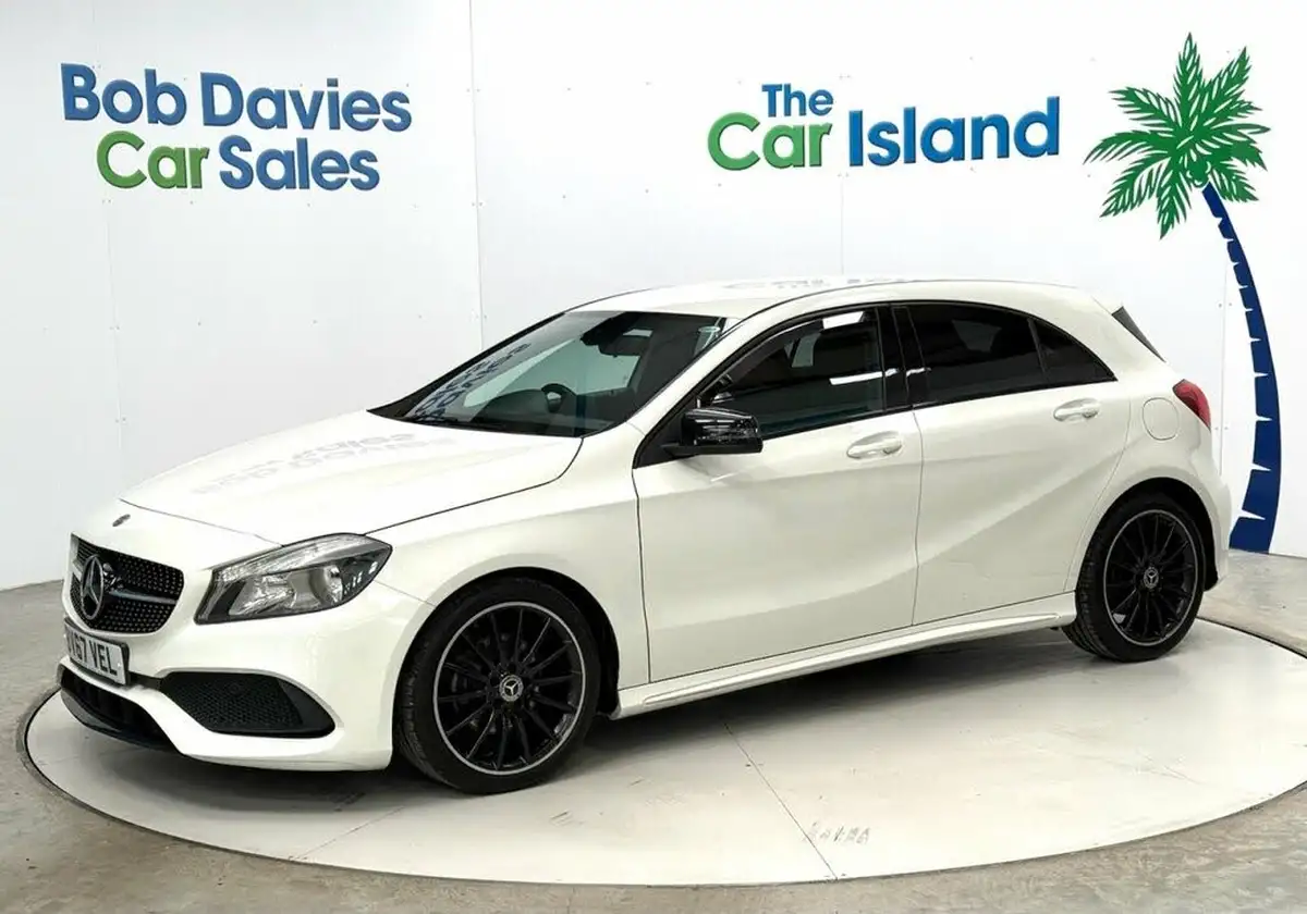 2017-mercedes-benz-a-class-16-a160-amg-line-ss-big-4