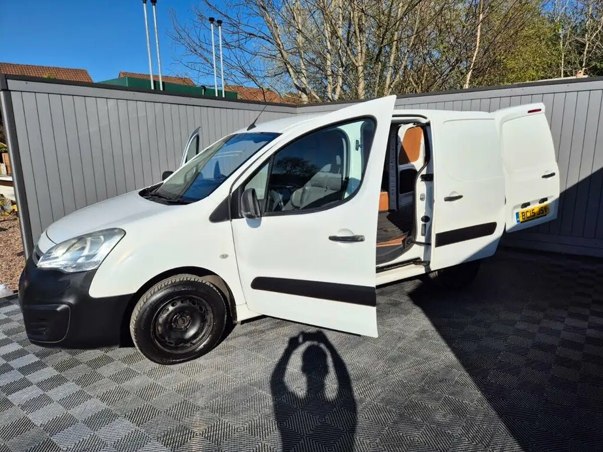 2015-citroen-berlingo-16td-l1625-enterprise-special-edition-panel-big-7