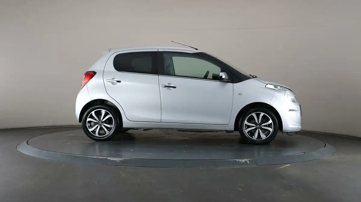 2020-citroen-c1-10-vti-flair-ss-5d-big-51