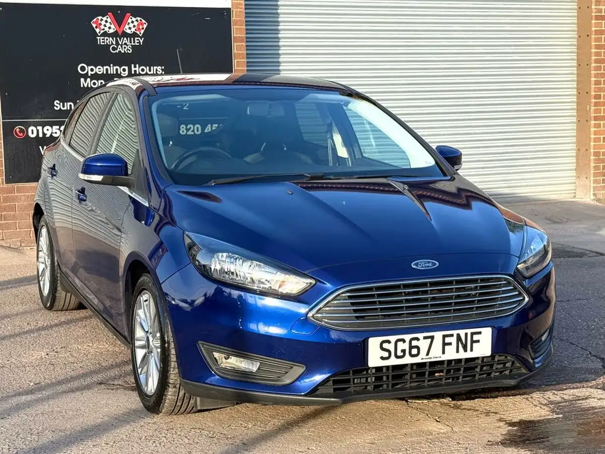 2017-ford-focus-15tdci-zetec-95ps-hatchback-big-23