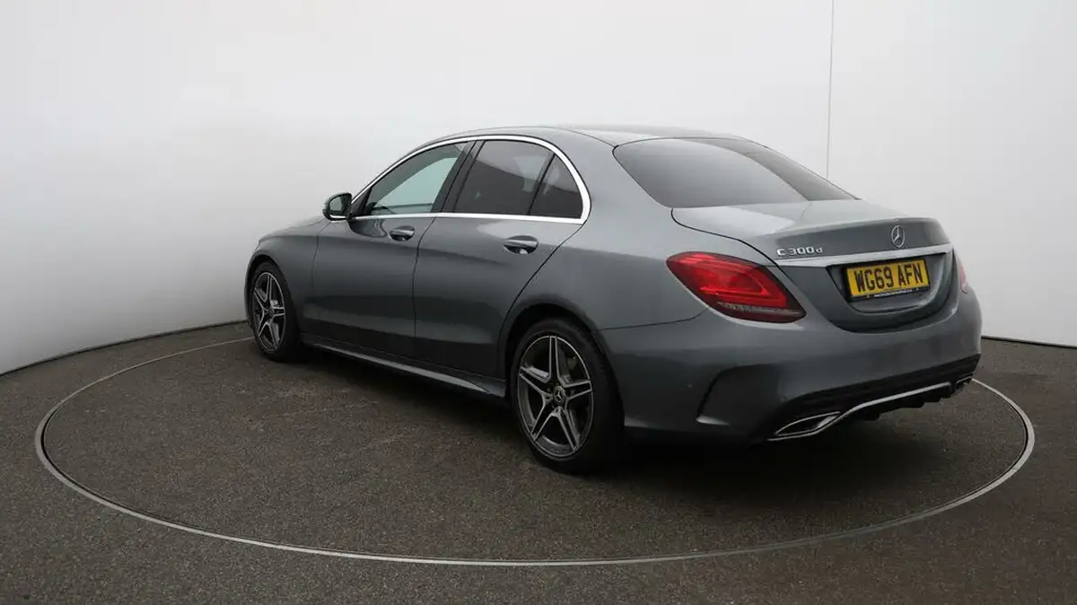 2019-mercedes-benz-c-class-20d-c300d-amg-line-245ps-ss-saloon-4d-big-53