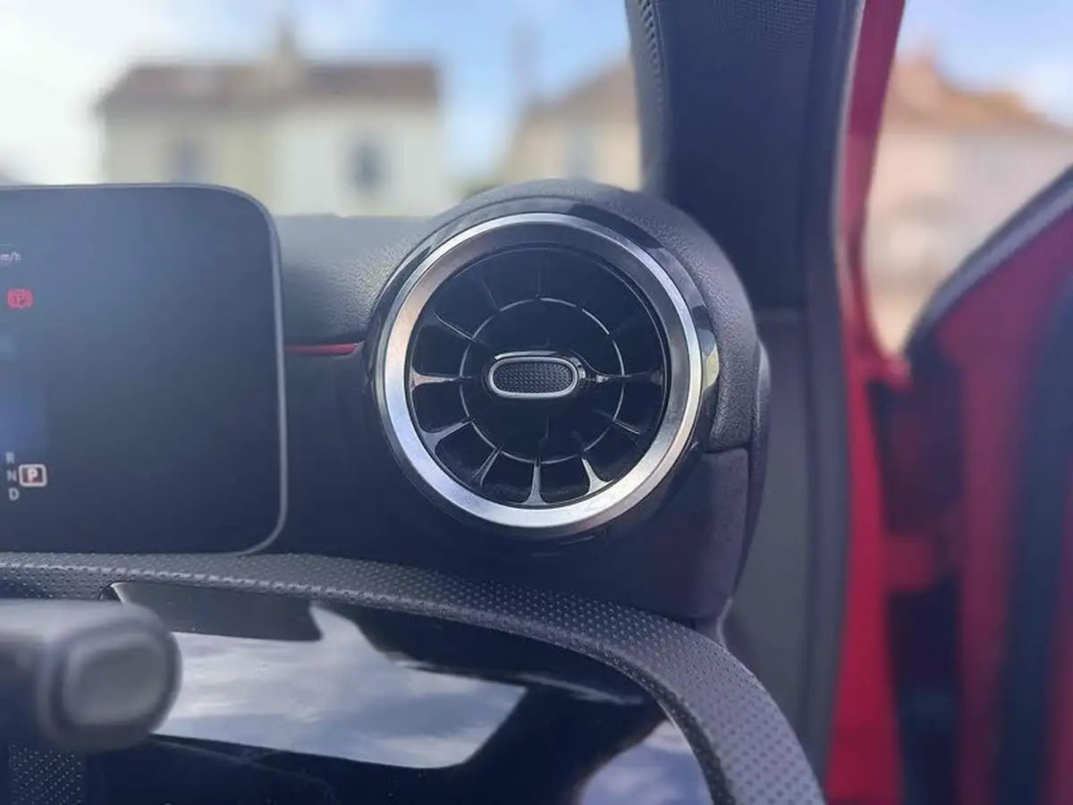 2019-mercedes-benz-a-class-13-a200-amg-line-executive-hatchback-5d-7g-dct-big-27