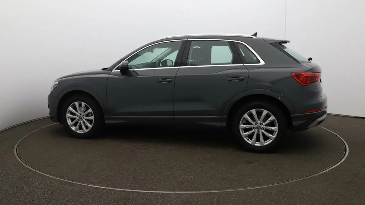 2019-audi-q3-15-35-tfsi-sport-cod-ss-station-wagon-1495cc-s-tronic-big-48