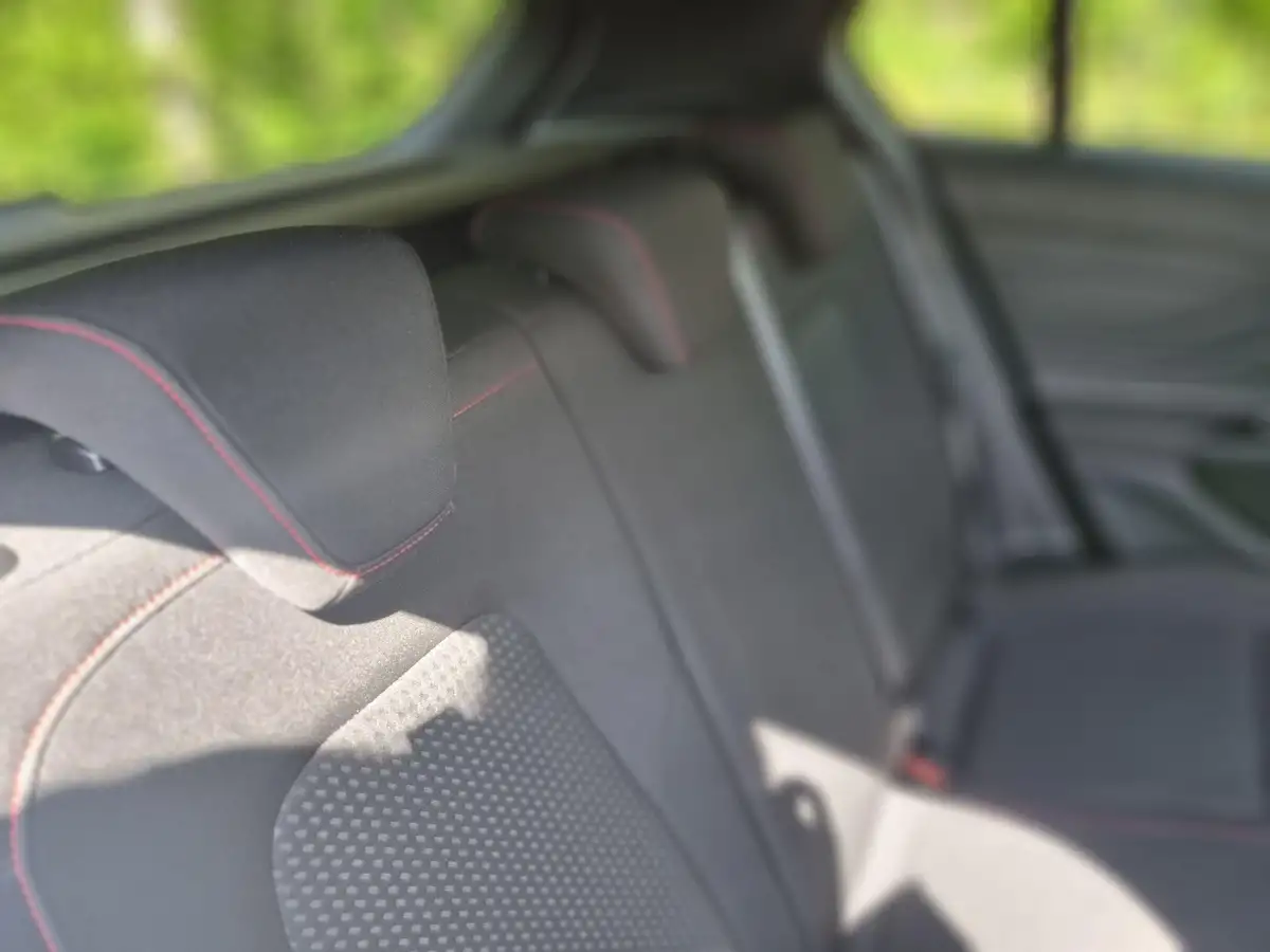 2021-ford-focus-10t-st-line-edition-125ps-hatchback-big-14