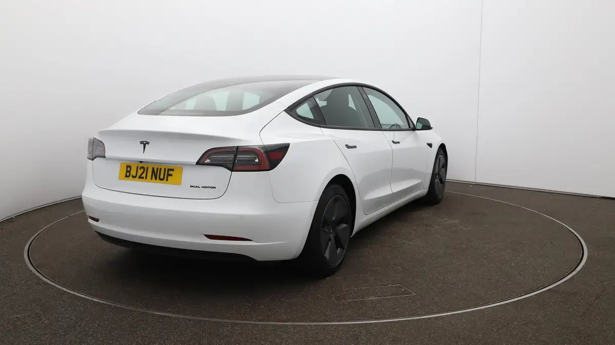 2021-tesla-model-3-e-long-range-4x4-big-48