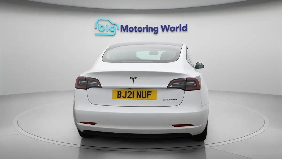 2021-tesla-model-3-e-long-range-4x4-big-6
