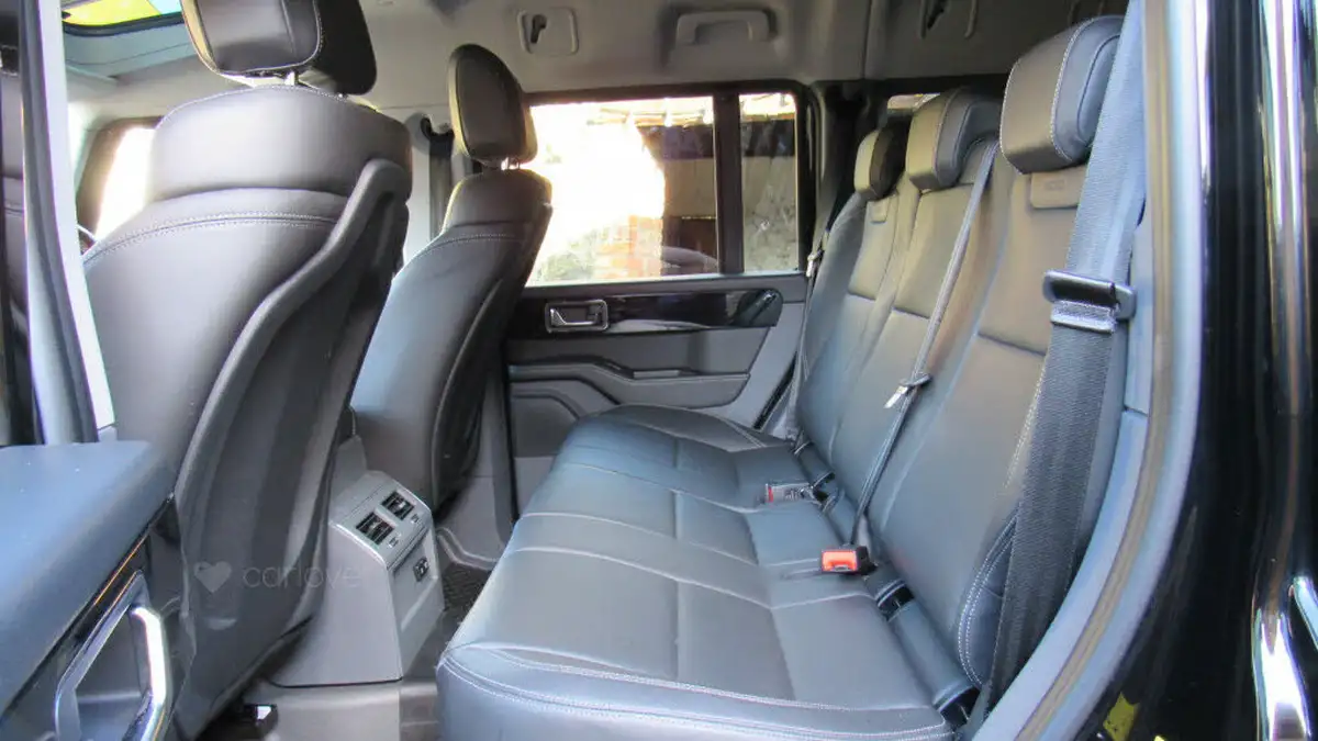 2024-ineos-grenadier-30-fieldmaster-edition-286pseu6d5-seat-utility-wagon-auto-big-19
