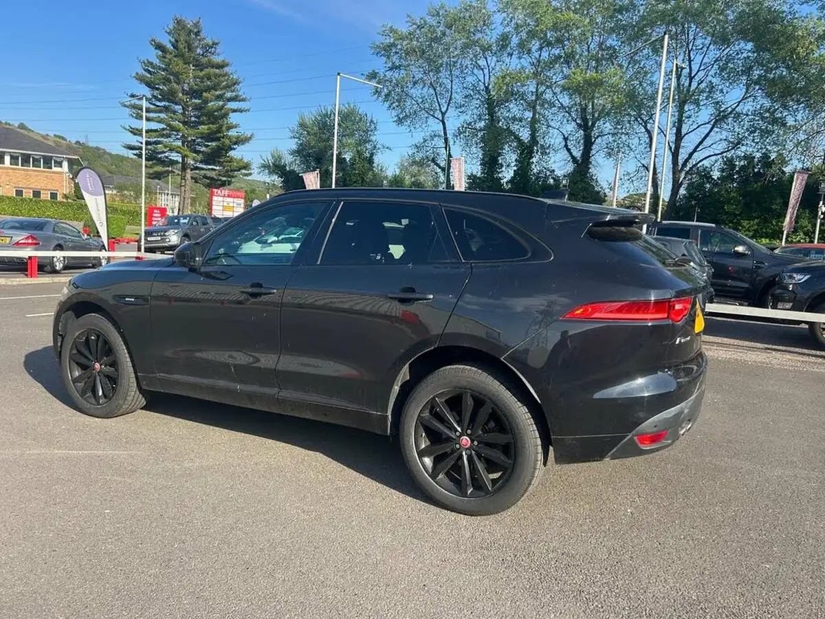 2016-jaguar-f-pace-20-i4d-r-sport-awd-auto-big-3