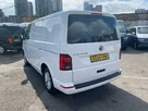2024-volkswagen-transporter-small-3