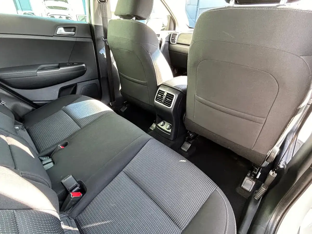 2021-kia-sportage-16crdi-2-134bhp-48v-dct-big-9