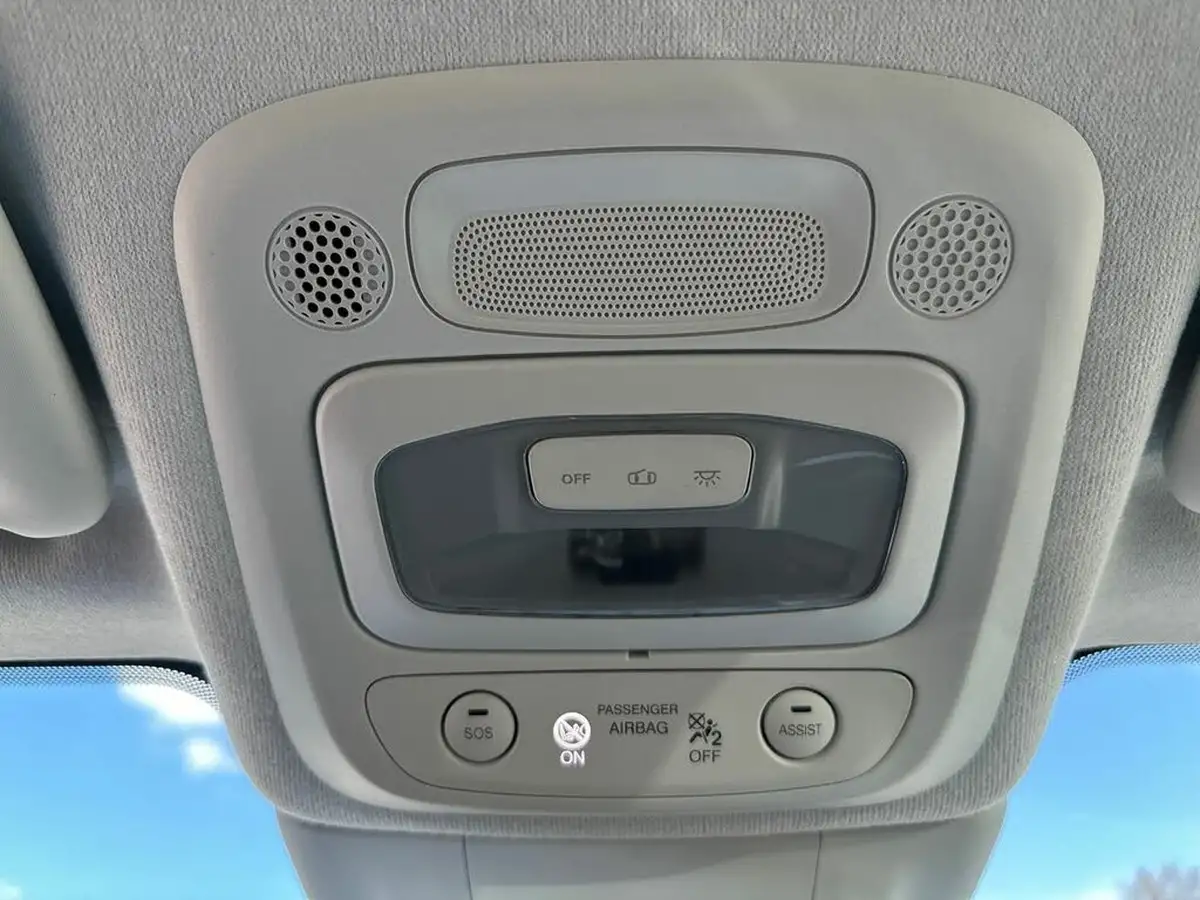 2021-fiat-500-e-passion-big-28