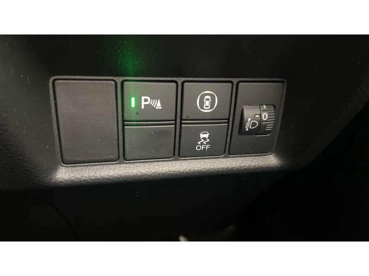 2021-honda-jazz-15-i-mmd-ex-107ps-big-16