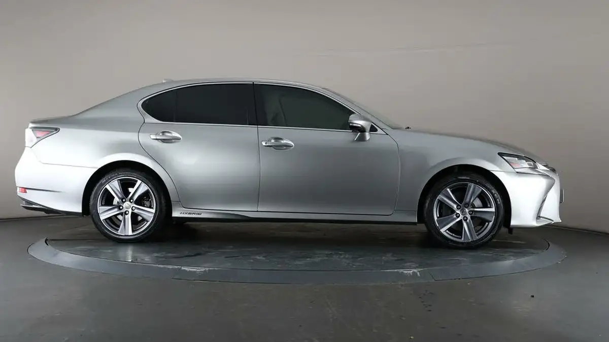 2018-lexus-gs-300h-25-premier-big-7
