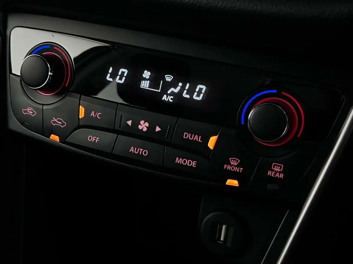 2023-suzuki-s-cross-14-boosterjet-motion-big-30