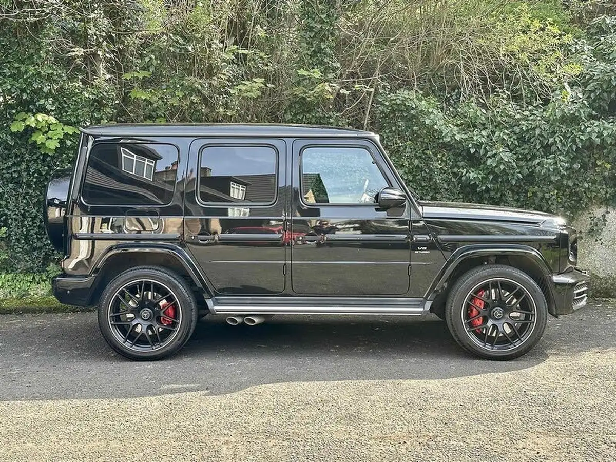 2021-mercedes-benz-g-class-40-g63-amg-big-1