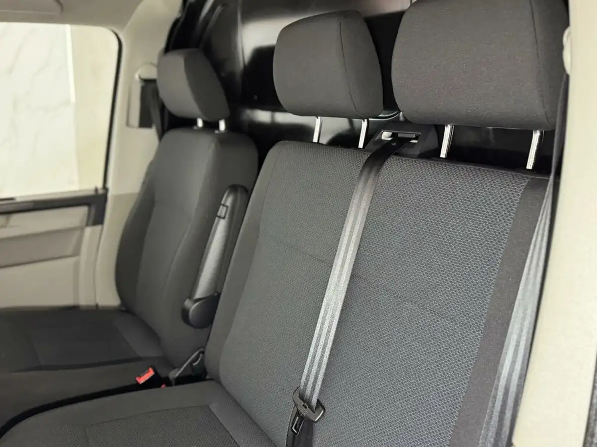 2018-volkswagen-transporter-20tdi-t28-highline-bmt-swb-150pseu6-big-10