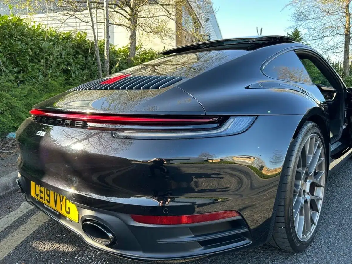 2019-porsche-911-30-carrera-4-s-450ps-coupe-pdk-big-16