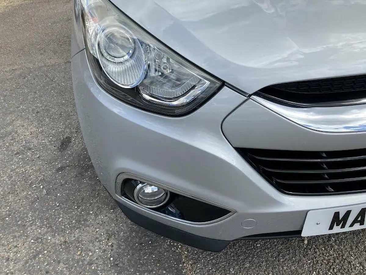 2011-hyundai-ix35-20td-premium-4wd-auto-big-23