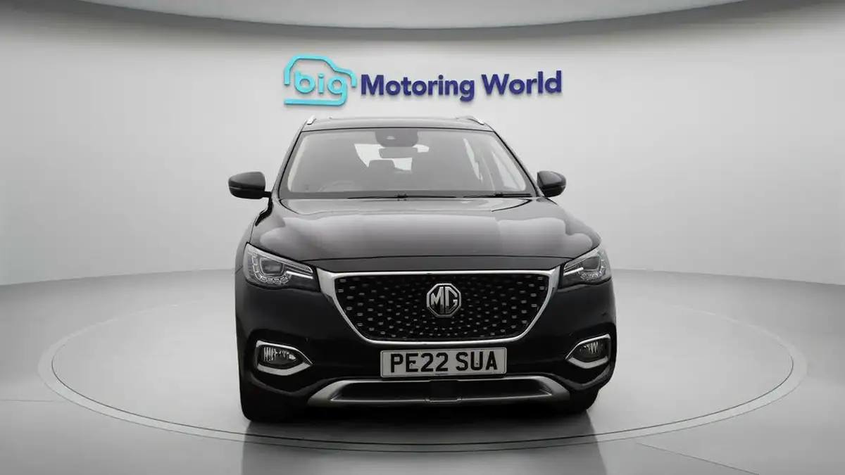 2022-mg-hs-15t-gdi-exclusive-162ps-big-2