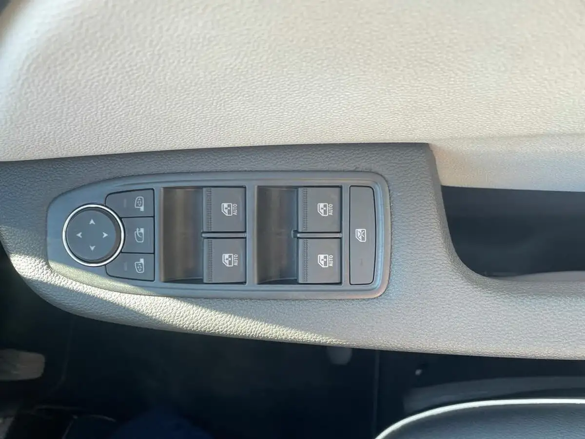 2022-renault-clio-10-tce-se-edition-big-19