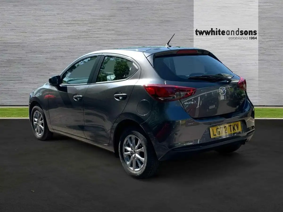 2022-mazda-mazda2-15-e-skyactiv-g-se-l-big-5