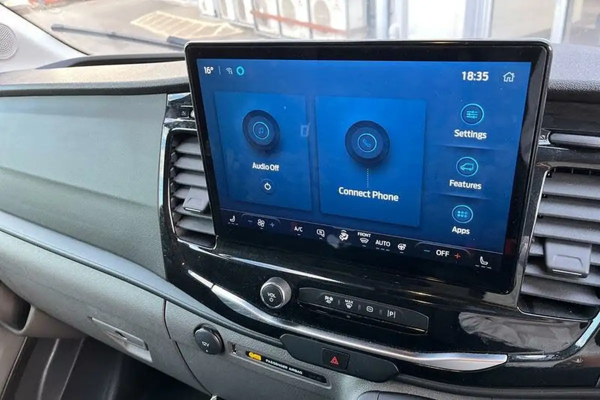 2024-ford-transit-e-350-l3h2-trend-184ps-68kwh-big-30