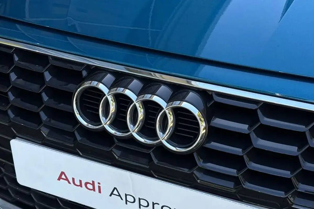 2023-audi-a3-15-35-tfsi-sportback-5d-s-tronic-big-23