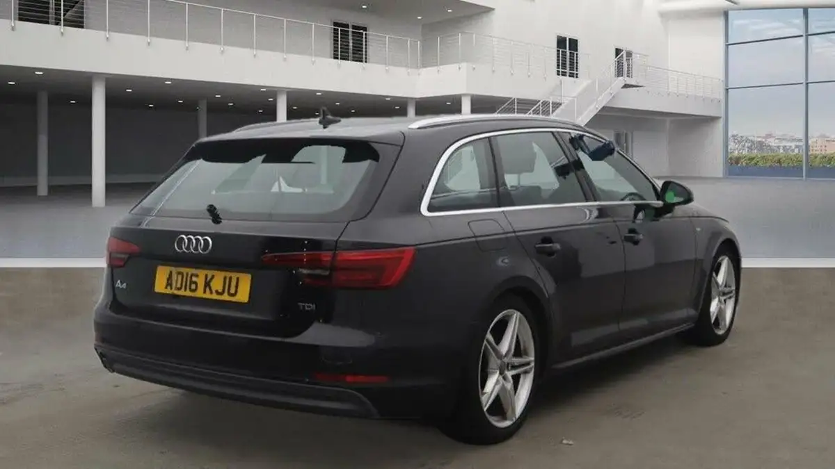 2016-audi-a4-avant-20-tdi-s-line-150ps-tronic-big-3